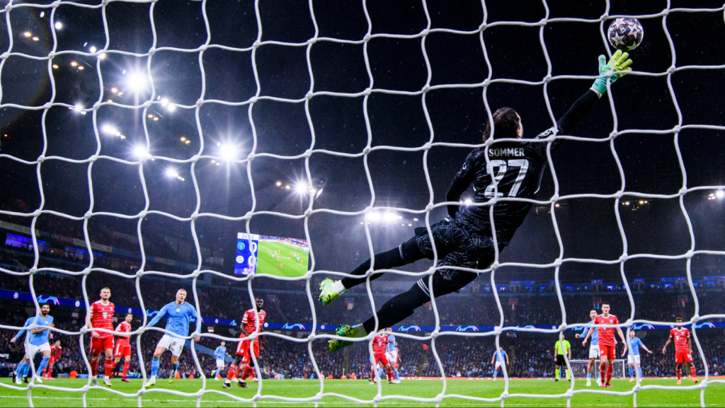 Manchester defeats Bayern and Inter beats Benfica