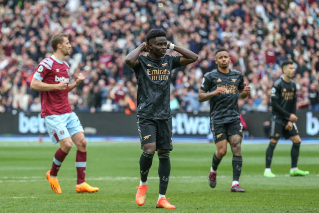 Bukayo Saka breaks silence after missing penalty (video)