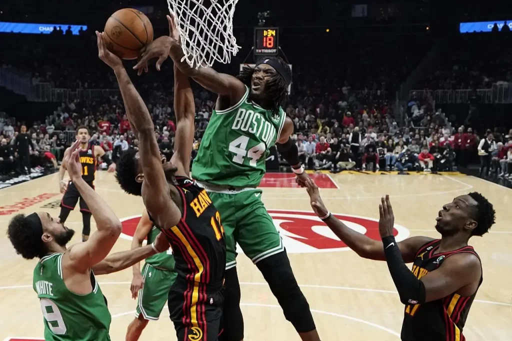 Resumo da NBA: Celtics derrota Hawks e avança para os playoffs da NBA