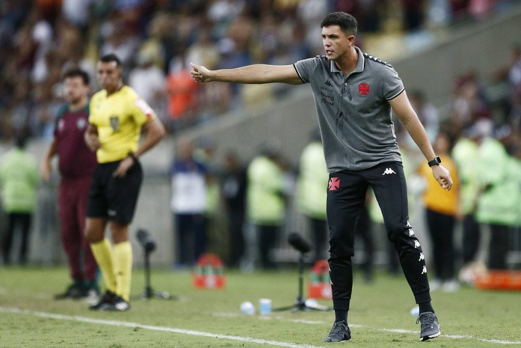 Barbieri recognizes Vasco’s poor performance, but sees draw with Coritiba as satisfactory result