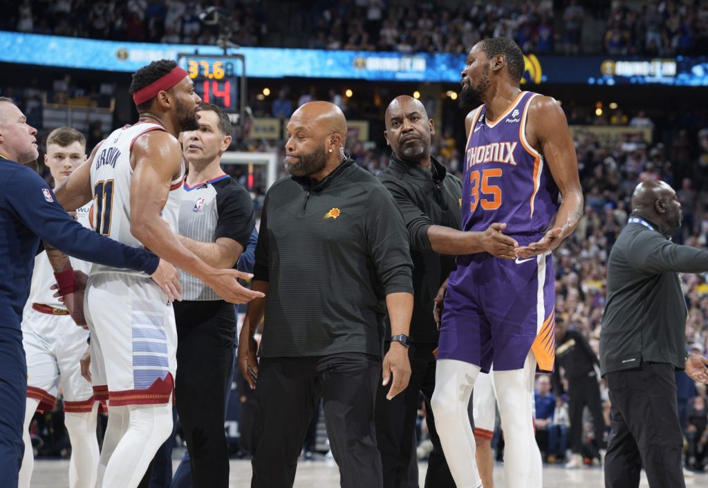 Resumo da NBA: 76ers e Nuggets dominam os playoffs da NBA e se aproximam das finais de conferência