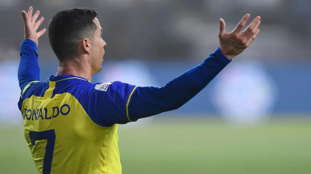 Cristiano Ronaldo cala os críticos com um gol, e Al-Nassr ressurge na busca pelo título