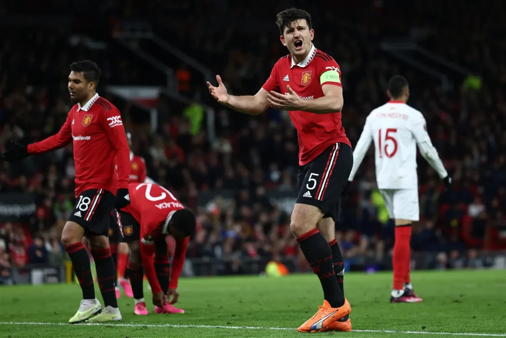 Harry Maguire tiene «una decisión que tomar», dice el entrenador del Manchester United, Erik Ten Hag, en medio de la incertidumbre sobre el futuro del central.