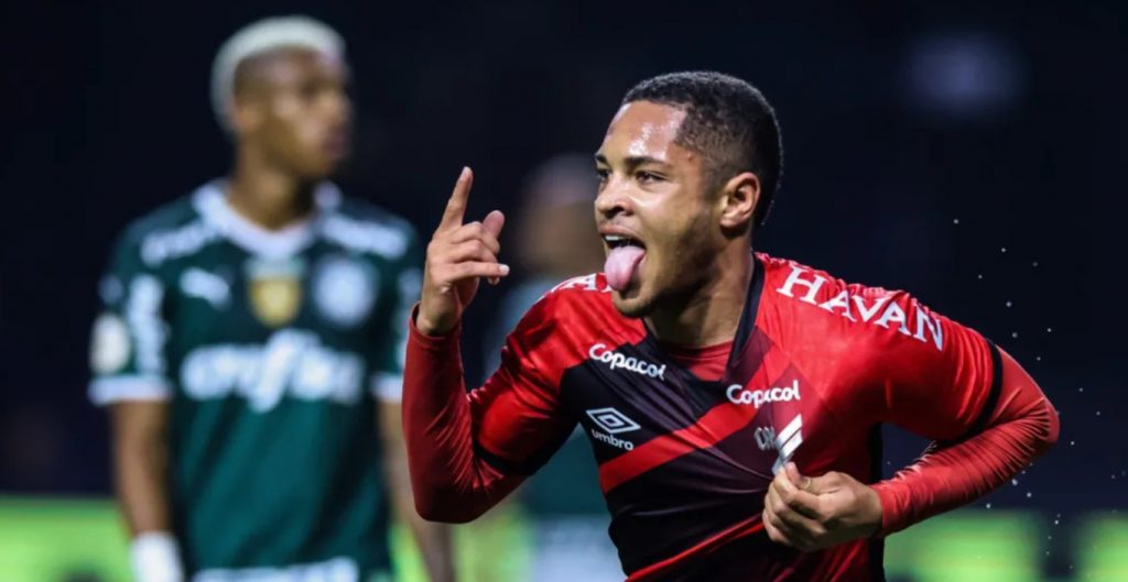 ‘Vitor Roque has a bright future’: Fernandinho backs Brazilian star for big money move to Europe