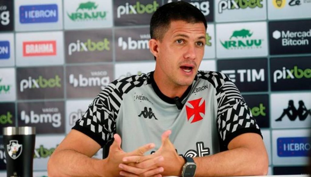 Vasco coach Barbieri analyzes defeat to Bahia in the Brazilian Championship