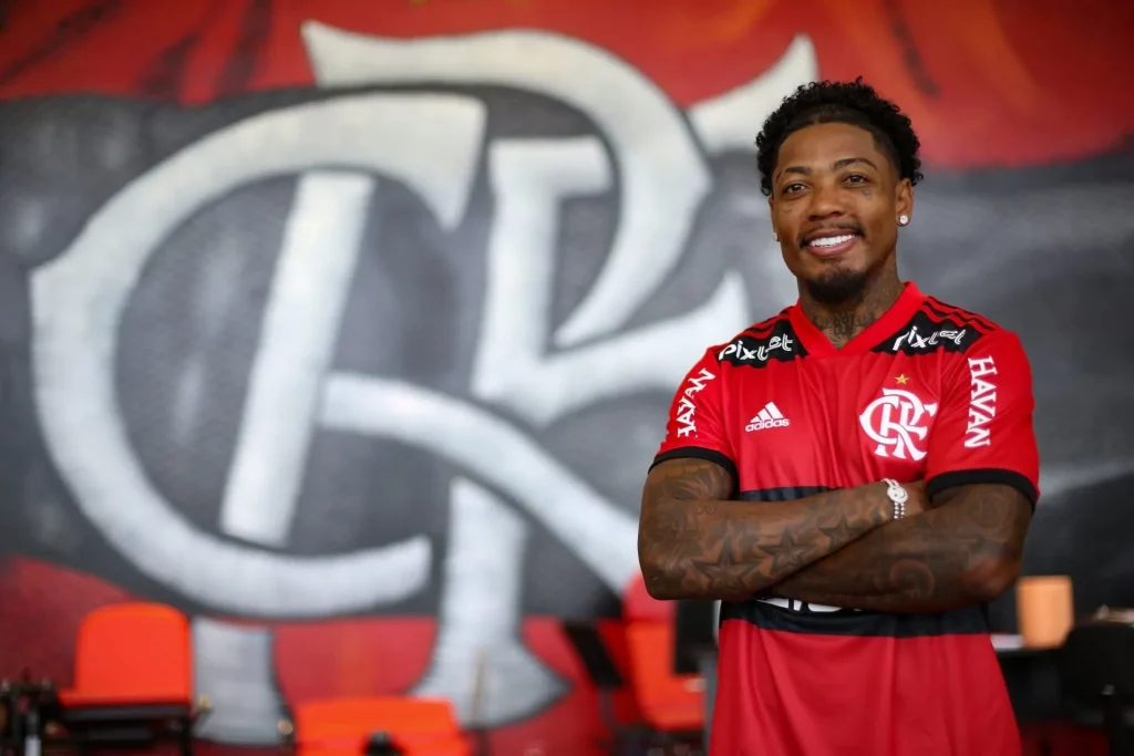 São Paulo starts negotiations with Marinho while Flamengo is thinking about releasing him
