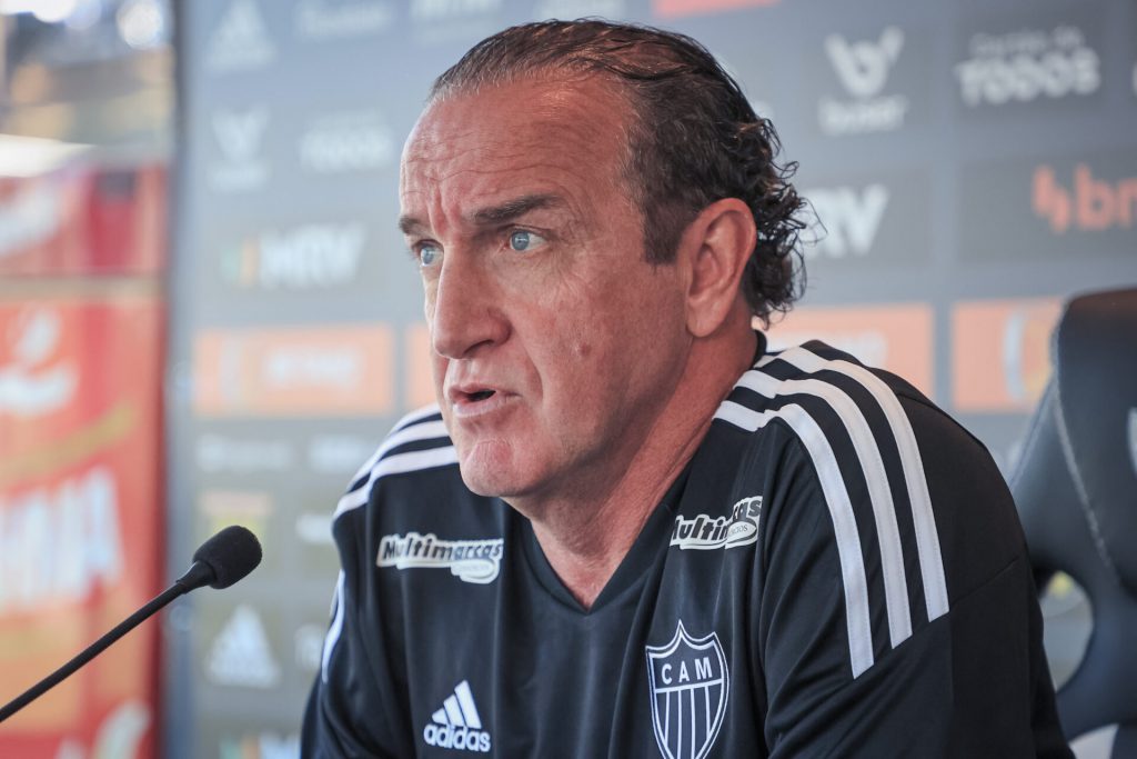 Cuca, former Corinthians coach, speaks out about leaving: “It was time for a new challenge”