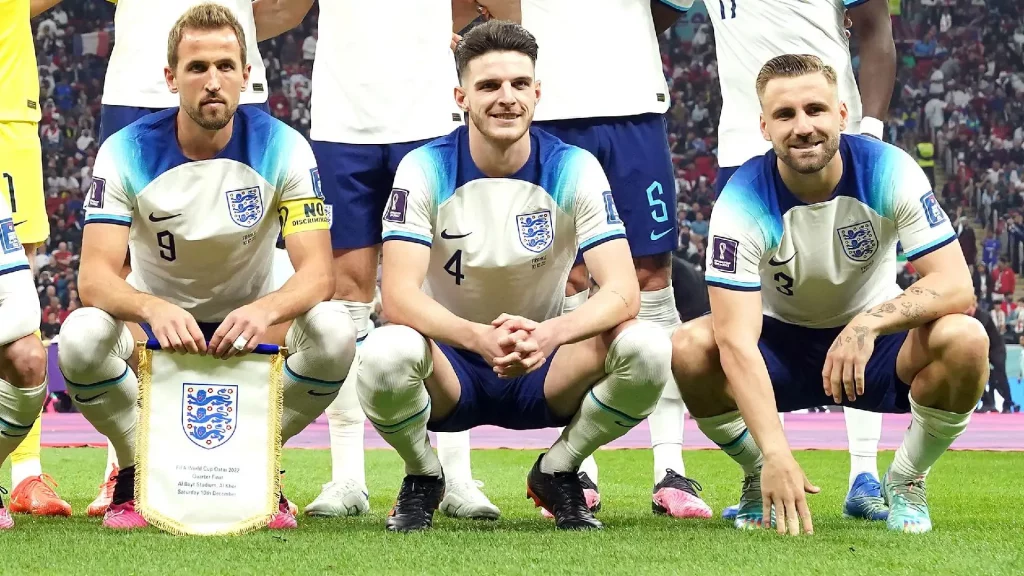 ‘Carrington Tour’: Luke Shaw does his best to convince Harry Kane and Declan Rice to join Manchester United