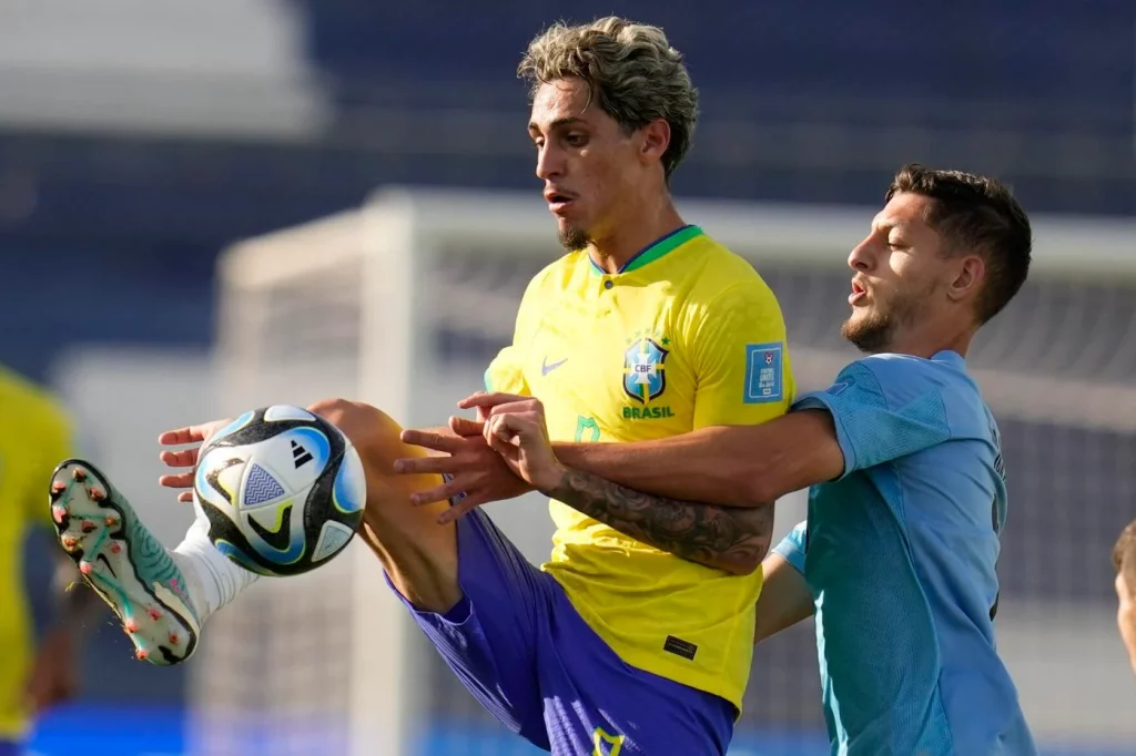 Israel sorprende a Brasil y pasa a semifinales, mientras Italia derrota a la débil Colombia (vídeo)
