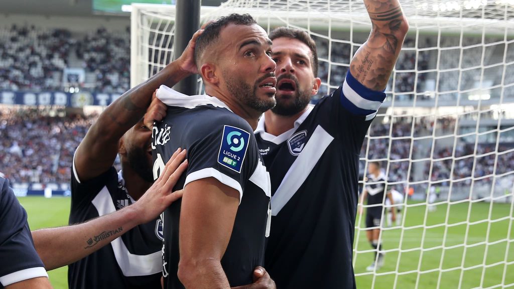 Vasco busca Fransérgio como possível reforço para o meio-campo