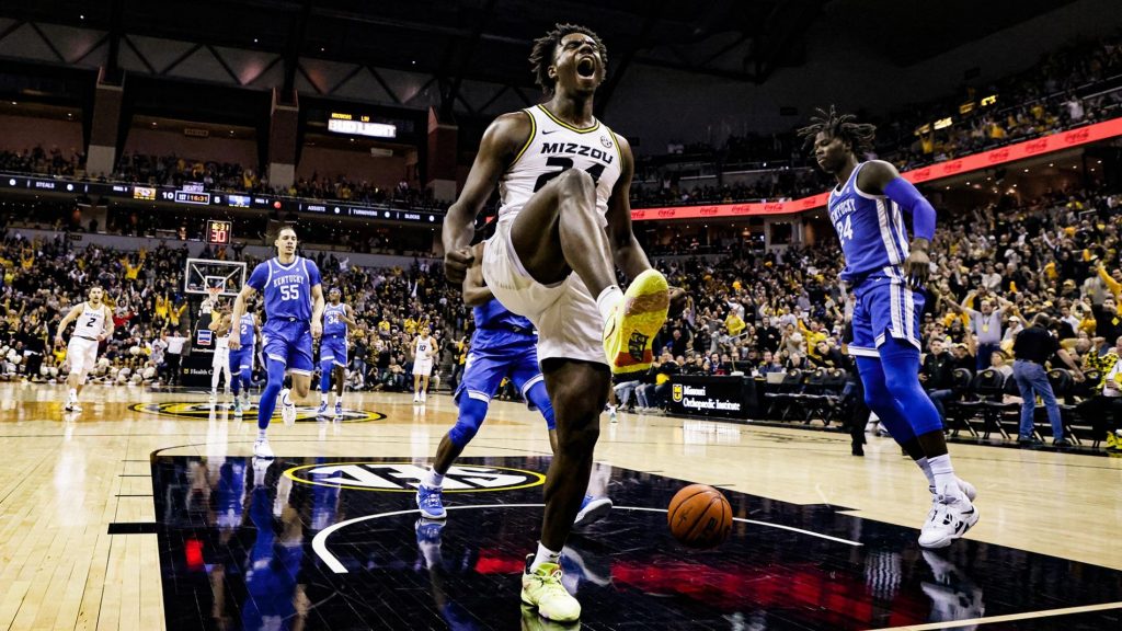 Los Ángeles Clippers expresan su interés en adquirir a Myles Turner a cambio de una elección en el Draft de la NBA de 2023