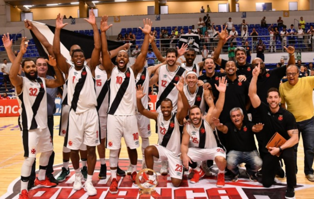 Vasco da Gama’s basketball team makes a triumphant return to the NBB