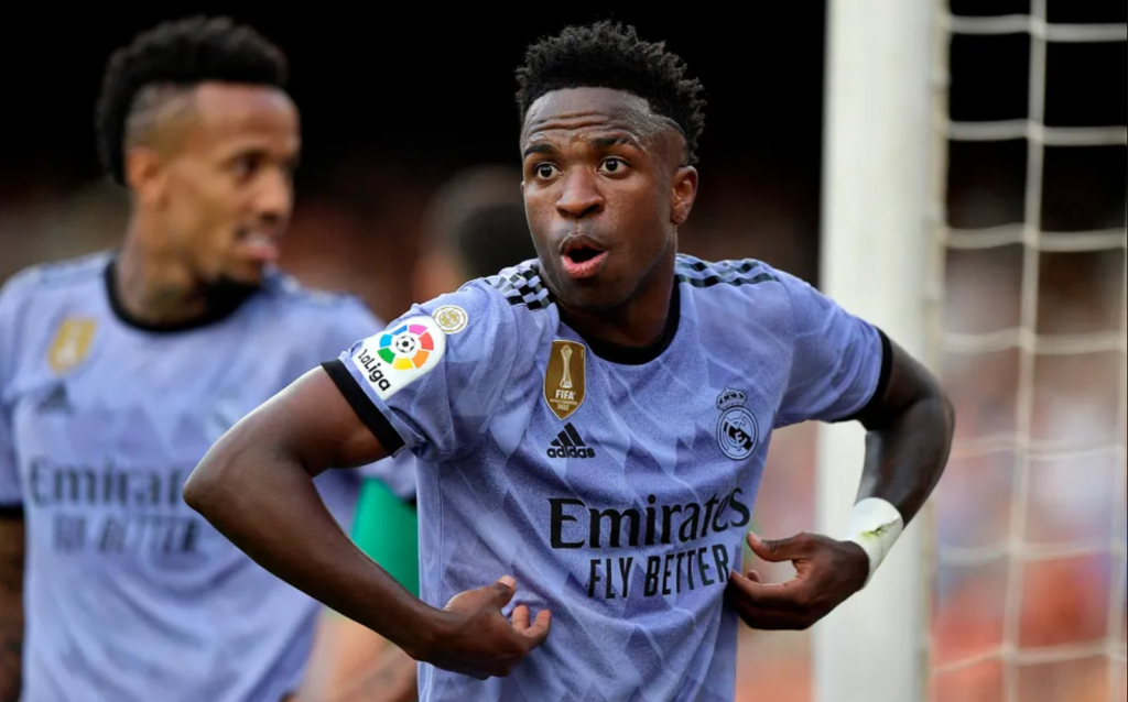 Rio de Janeiro concede a “Lei Vinicius Junior” para combater o racismo