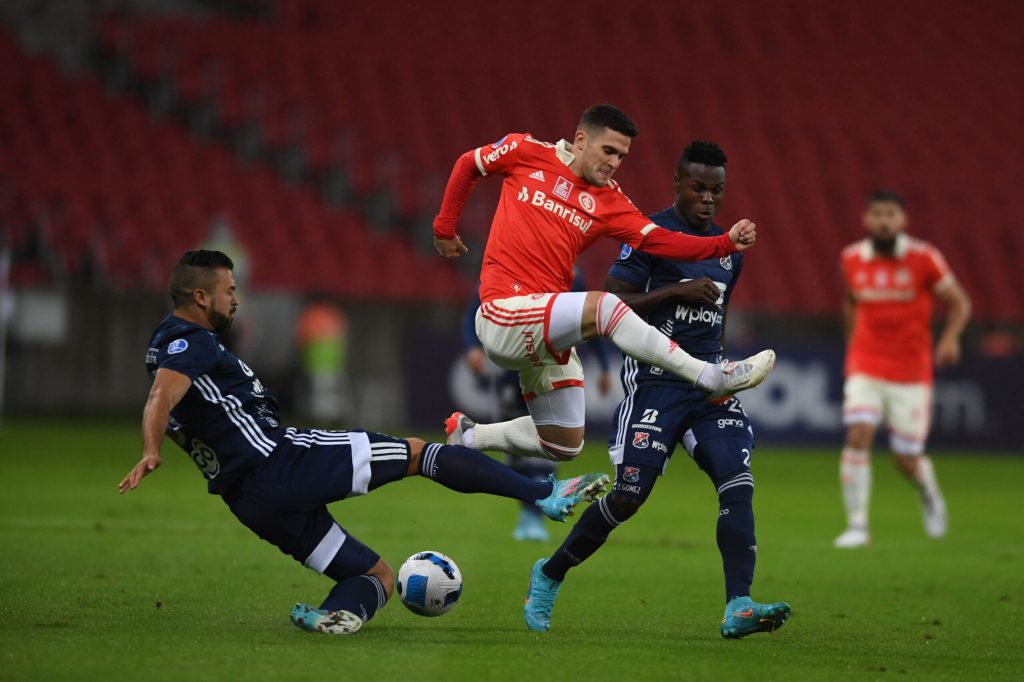 Los clubes brasileños quieren terminar la fase de grupos de la Copa Libertadores con buen sabor de boca