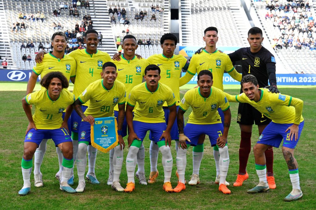 Robert Renan y Arthur se perderán el partido de cuartos de final entre Brasil e Israel por sanción