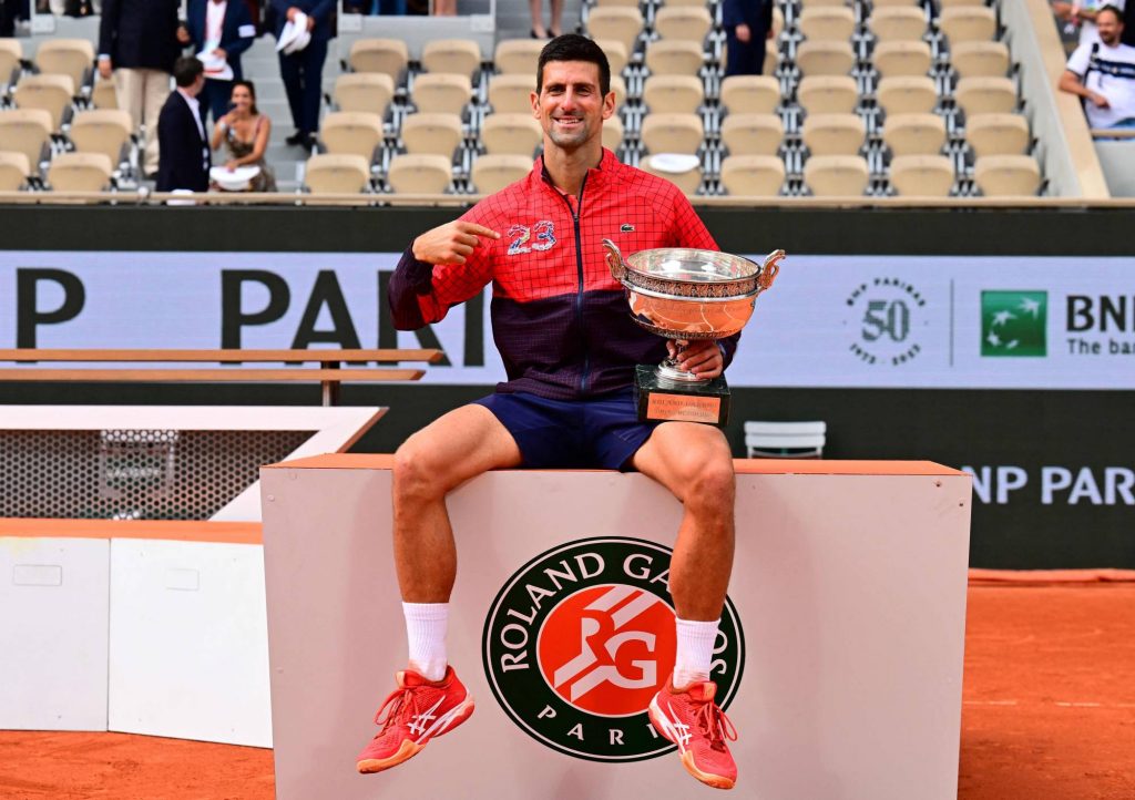 Djokovic gana el 23º grande de su carrera, Hsieh/Wang ganan el dobles femenino