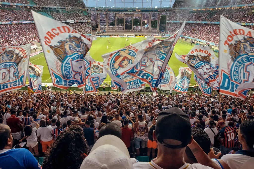 Investimento maciço do Oriente Médio flui para o futebol brasileiro à espera da transformação