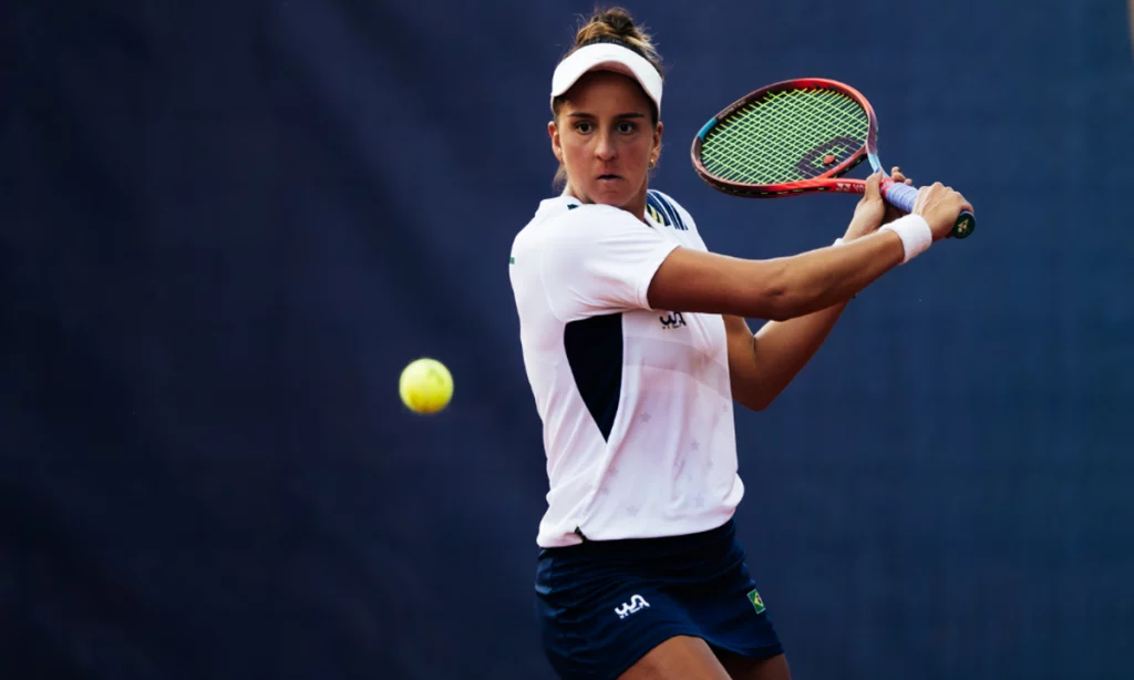 Gamarra Martins and her partner Morozova beat Barnett and Nicholls in women’s doubles opener