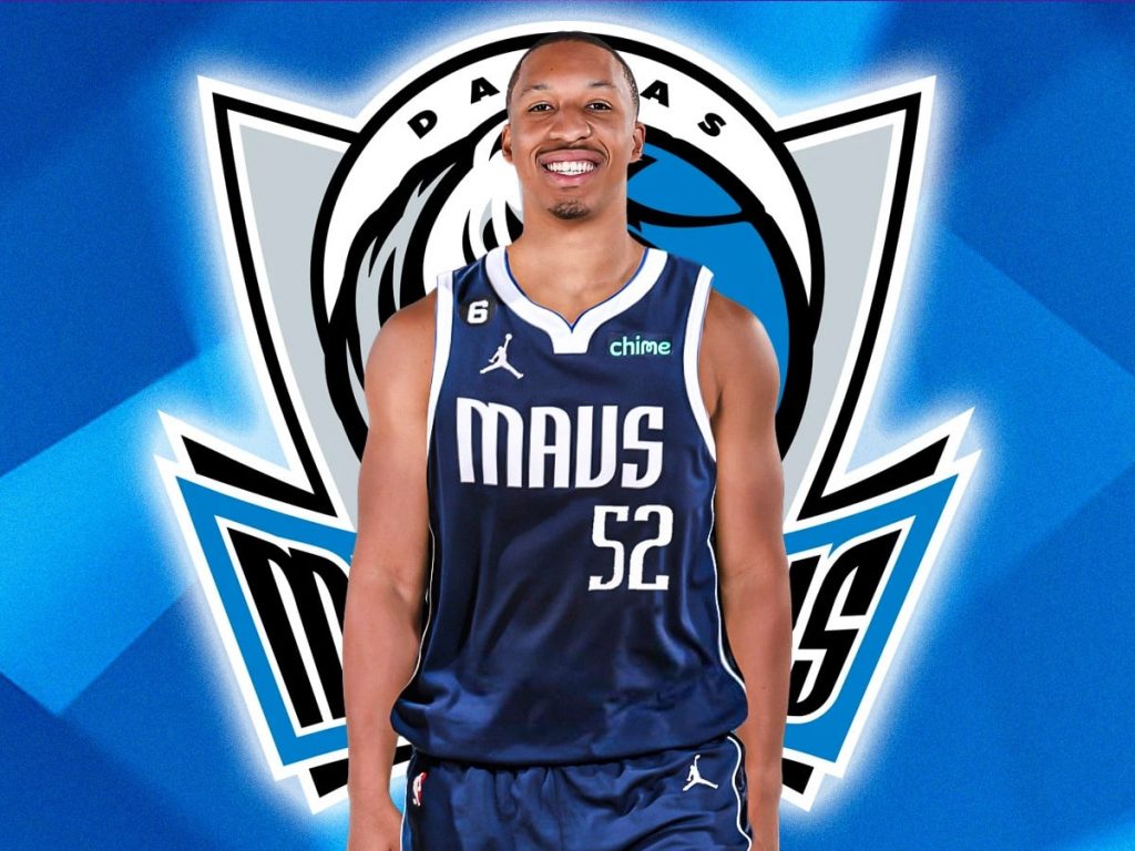 Grant Williams completes move to Dallas Mavericks in three-team swap