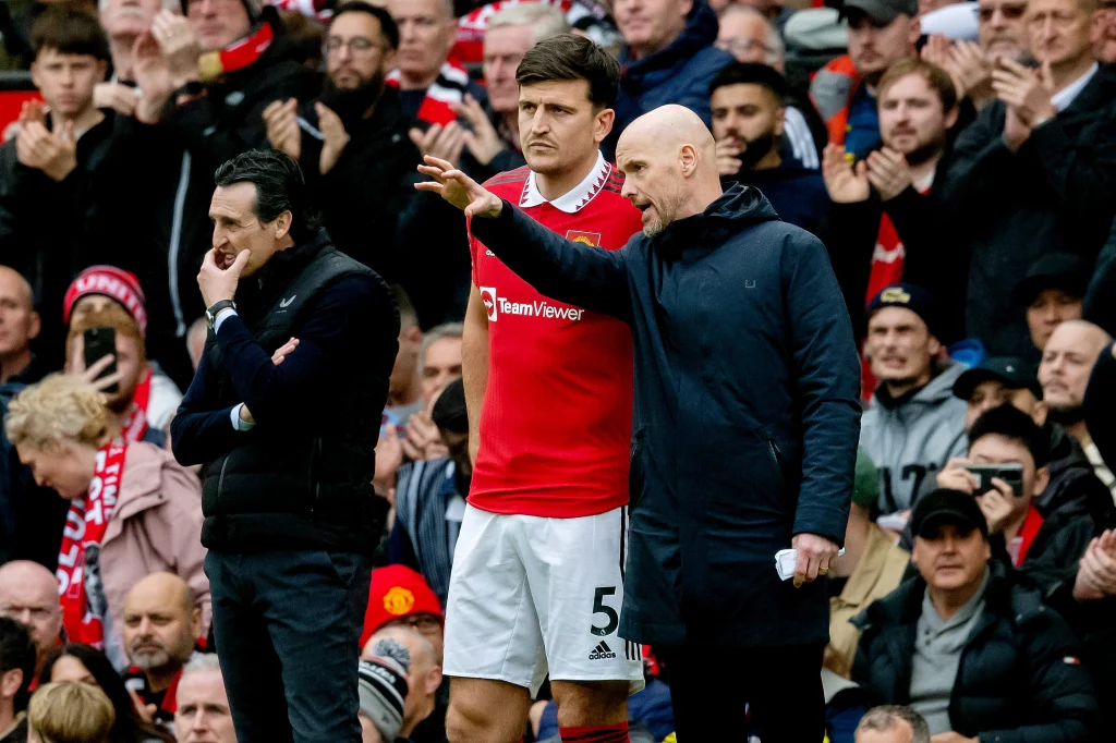 Maguire perde o posto de capitão do Manchester United e provavelmente deixará o clube