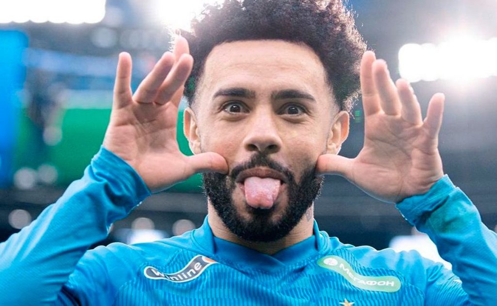 Negociações continuam para Claudinho, e o Flamengo está confiante de que chegará a um acordo em breve