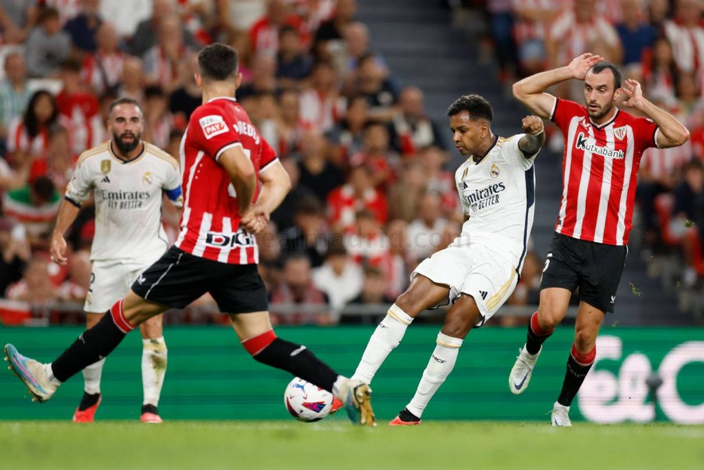 Rodrigo levou o Real à vitória na primeira rodada do Campeonato Espanhol, e Bellingham marcou um gol em sua estreia pelo Madrid (vídeo)