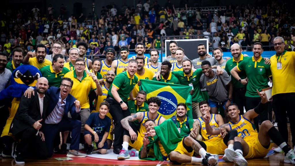 Brasil garante recorde perfeito em torneio amistoso de basquete com vitória sobre a Venezuela