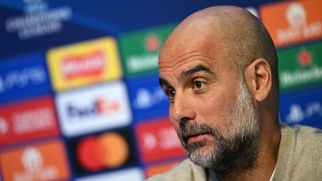 Guardiola dá risada ao avaliar o rival Manchester United, da Premier League
