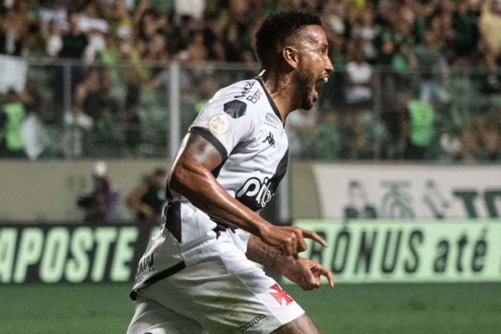 Jair’s goal in the 91st minute lifted Vasco out of the relegation zone