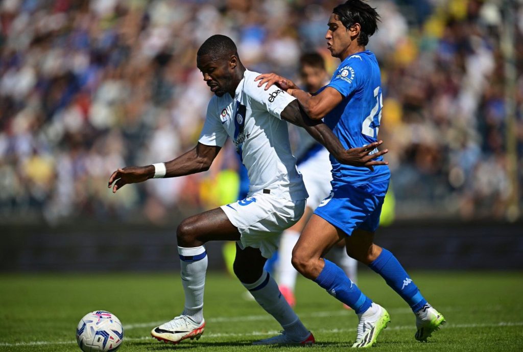 Inter won and maintained their lead in Serie A. Defending champions Napoli played 0:0 (Osimhen missed the penalty)