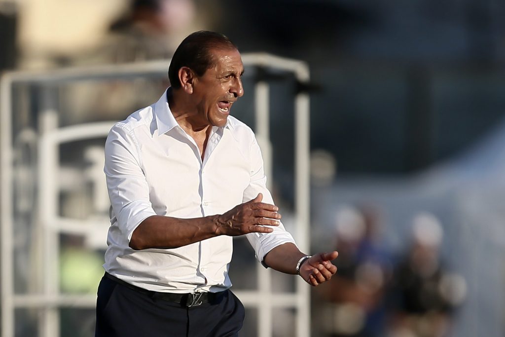 “Queremos jogar diante da nossa torcida, que nos permita ver São Januário lotado”-Diaz exige a presença da torcida nos jogos em casa
