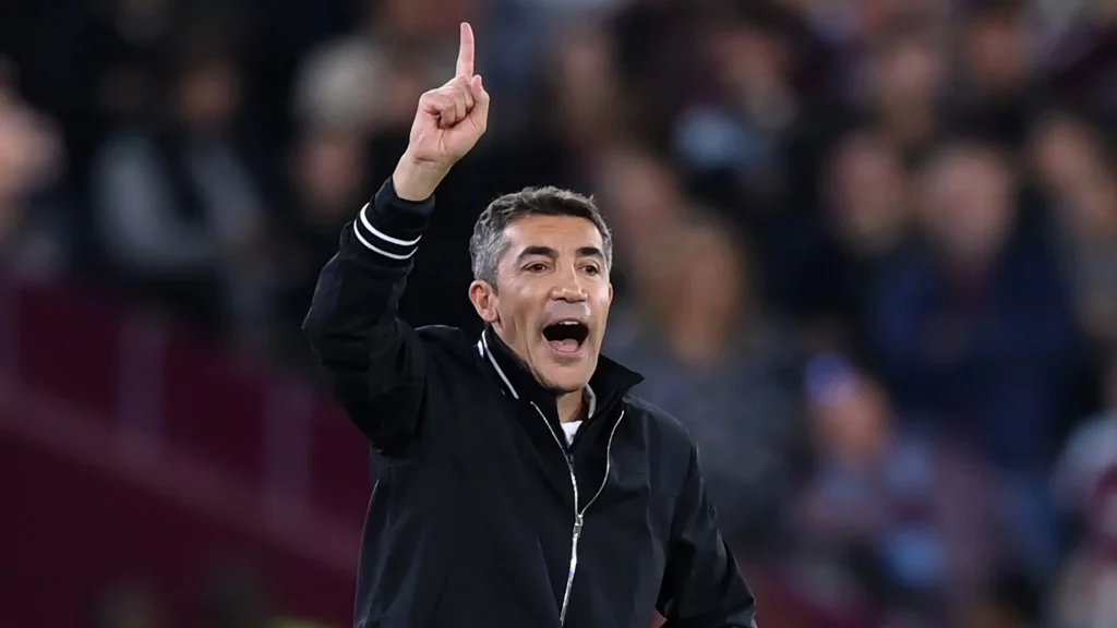 Terceira derrota consecutiva do Botafogo no Brasileirão faz técnico pedir apoio da torcida