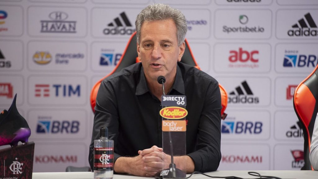 «Como jugador, quiero que Gabriel renueve inmediatamente, estamos trabajando para ello»- Roberto Landim, presidente del Flamengo, aclara la situación de Gabigol