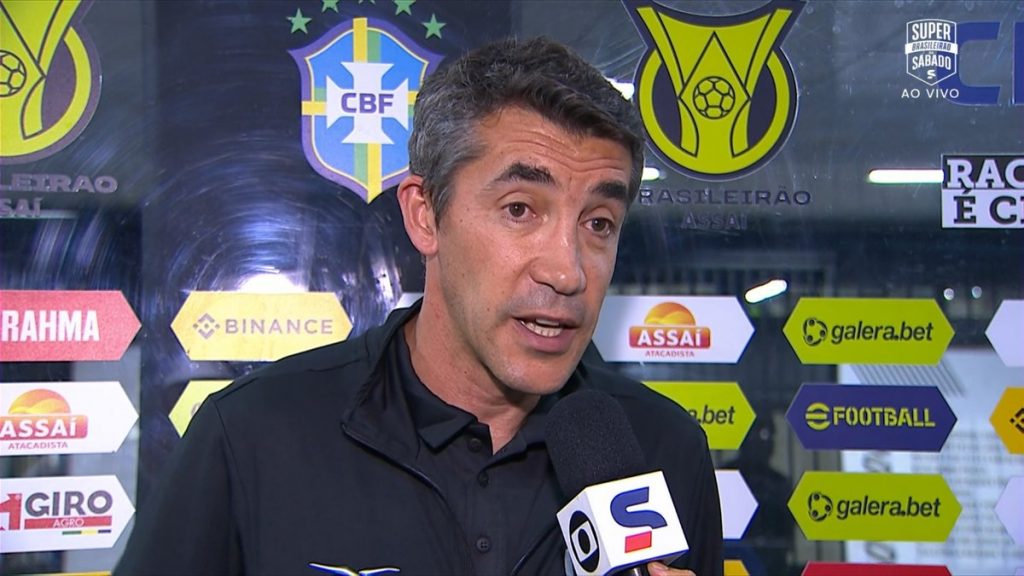 «La situación podría haberse resuelto de otra manera, pero no me arrepiento»- Lage tras la explosiva rueda de prensa del Flamengo