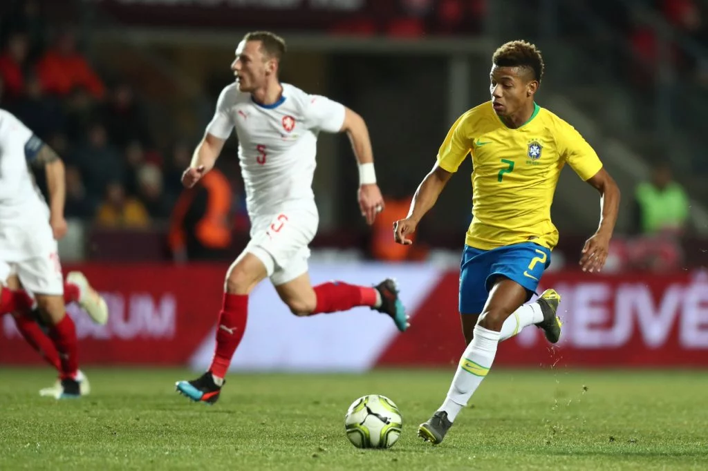 David Neres é convocado para substituir Raphinha, lesionado, na equipe brasileira das Eliminatórias para a Copa do Mundo