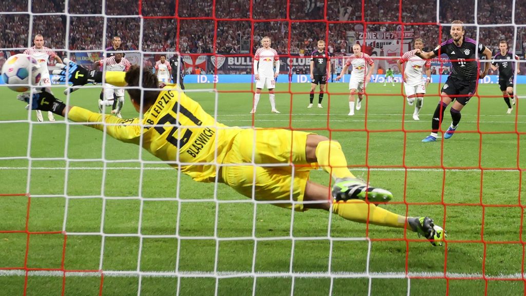 El Bayern arrebató el empate al Leipzig, que perdía 0-2 en el minuto 26