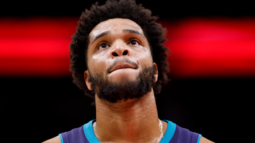 La estrella de la NBA Miles Bridges se enfrenta a nuevos problemas legales