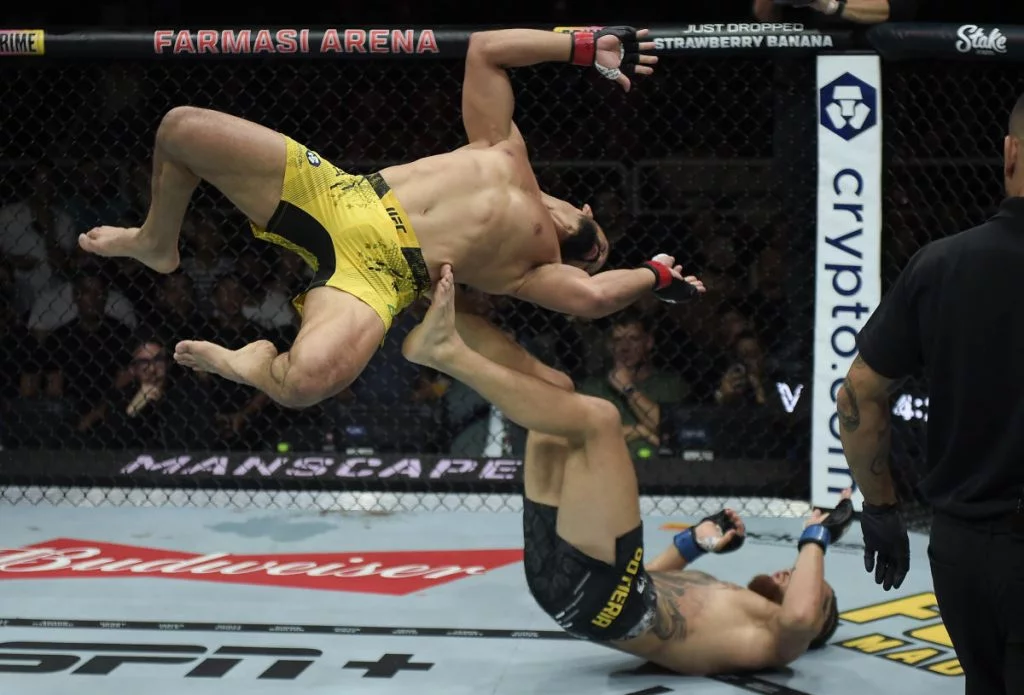 UFC 301: Michel Pereira dá show e “apaga” Potieria