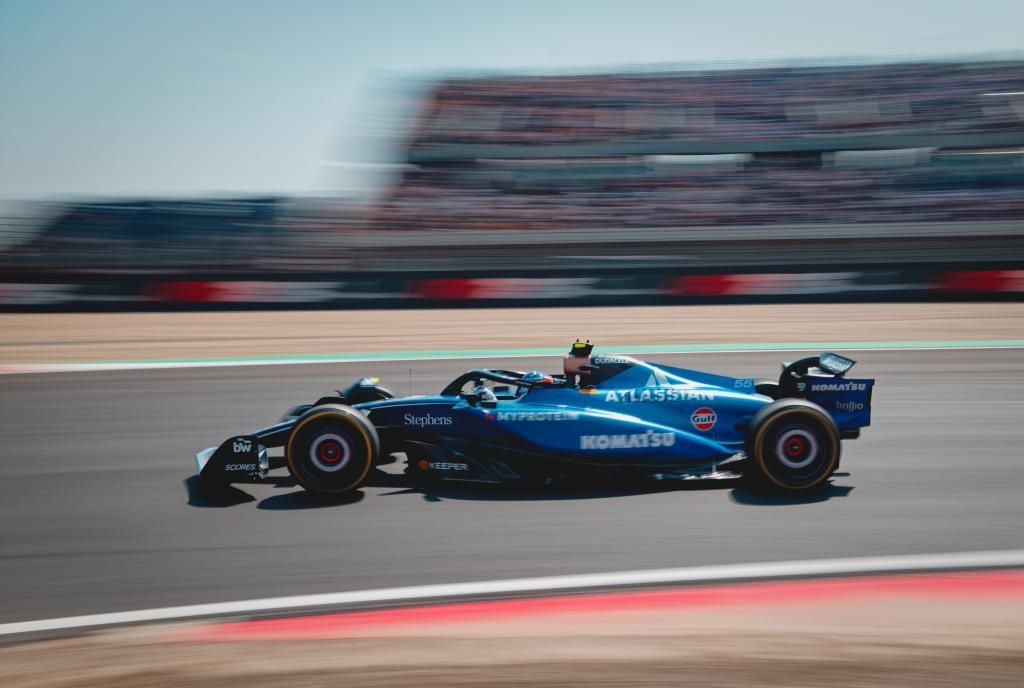 Horarios F1 clasificación del GP de Bahrein: a qué hora es y dónde ver en TV la ‘qualy’ de Sainz y Alonso