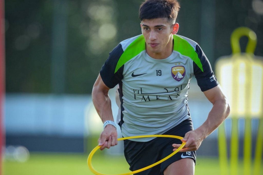 Bahia negocia por atacante argentino Mateo Sanabria