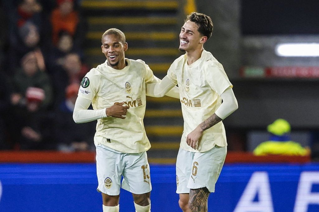 Brasileiros comandam virada do Shakhtar; Fiorentina faz o dever de casa na abertura da Conference League