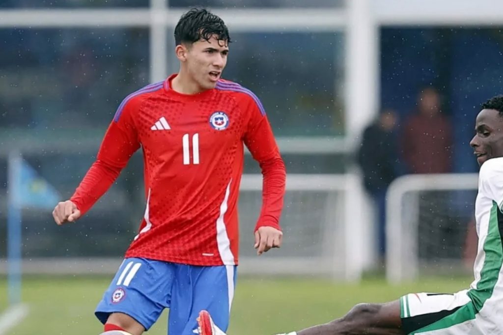 Vasco negocia com atacante da seleção sub-20 do Chile