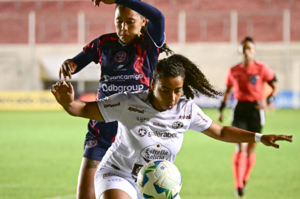 Ferroviária domina o ADIFFEM e começa a Libertadores com vitória magra