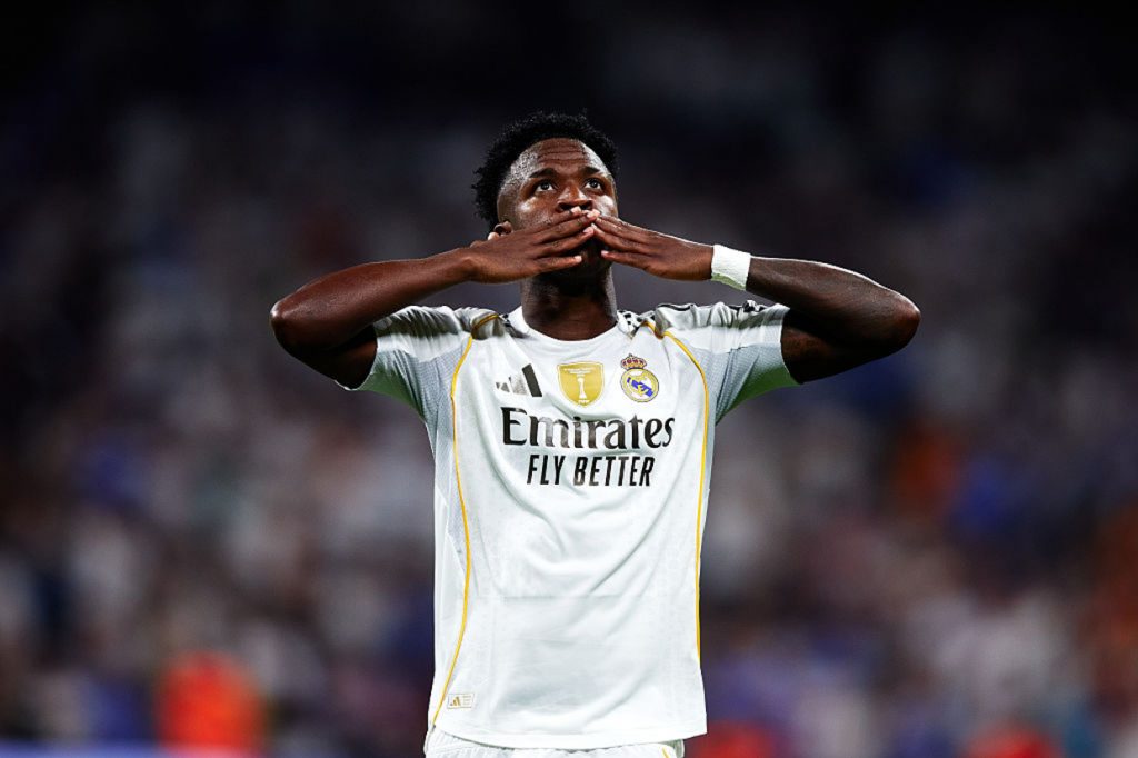 Vinícius Júnior faz dois e comanda vitória do Real sobre o Villarreal