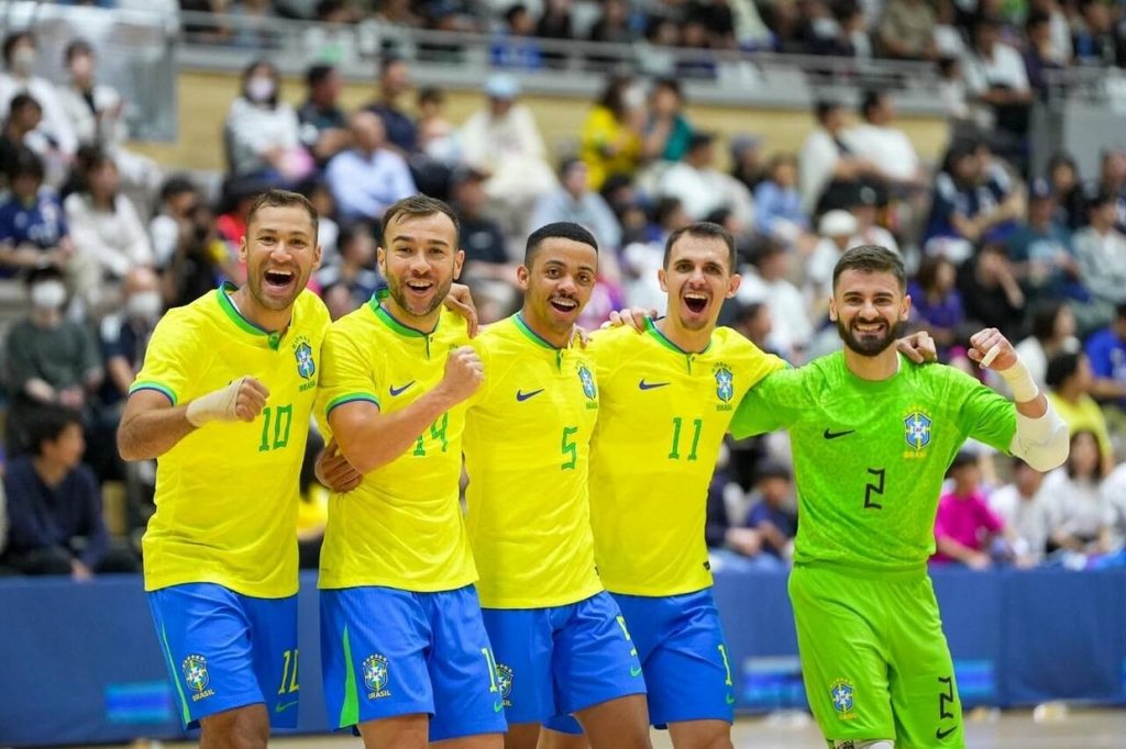 Invicta após o hexa, seleção brasileira de futsal vence o Japão em segundo amistoso na Ásia