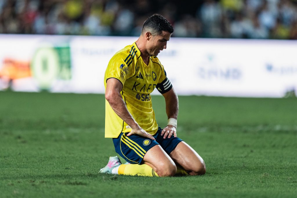 Investimento milionário, fracassos acumulados: CR7 vive nova decepção na Arábia Saudita