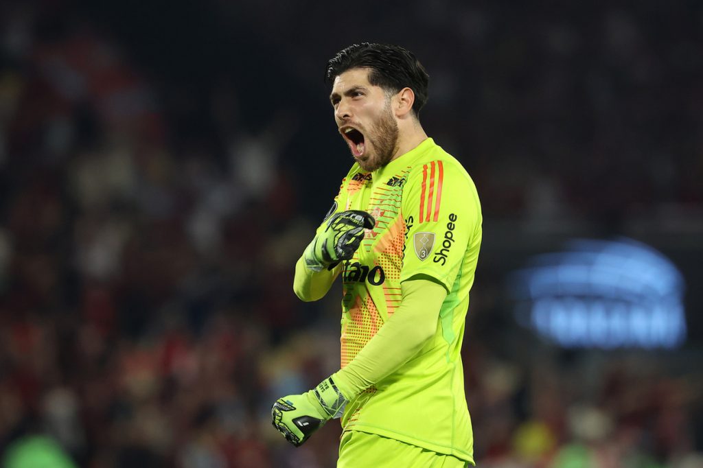 Rossi vive auge no Fla e se consolida como peça-chave rumo à final de Libertadores