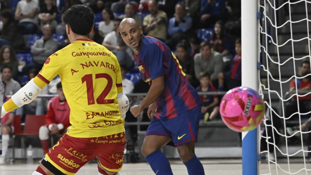 2-3: el Palau deja de ser un fortín para un Barça fallón