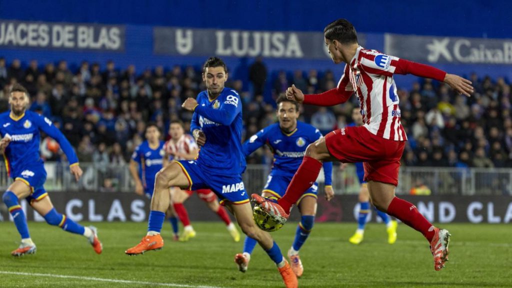 El Atlético, el rey europeo de los goles en propia puerta de los rivales