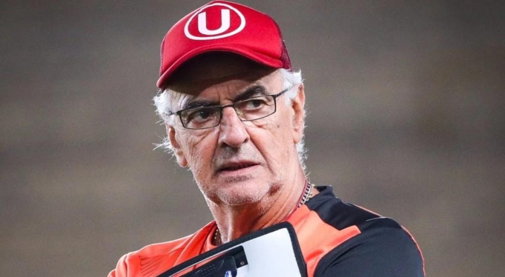 Se reveló la verdadera razón por qué Jorge Fossati puede dejar Universitario: «Distancia…»